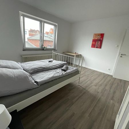 Schoene Zentrale Zimmer In Wilhelmshaven 아파트 외부 사진