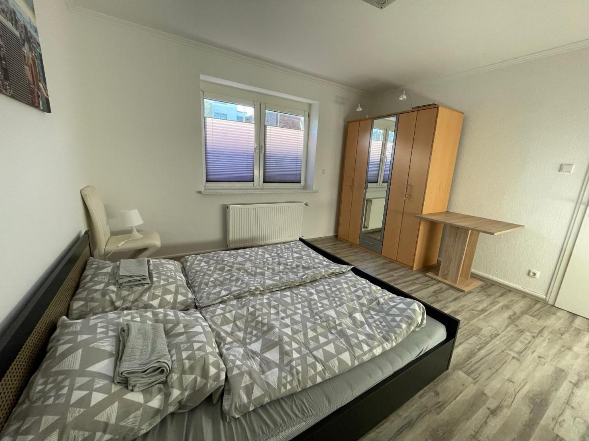 Schoene Zentrale Zimmer In Wilhelmshaven 아파트 외부 사진