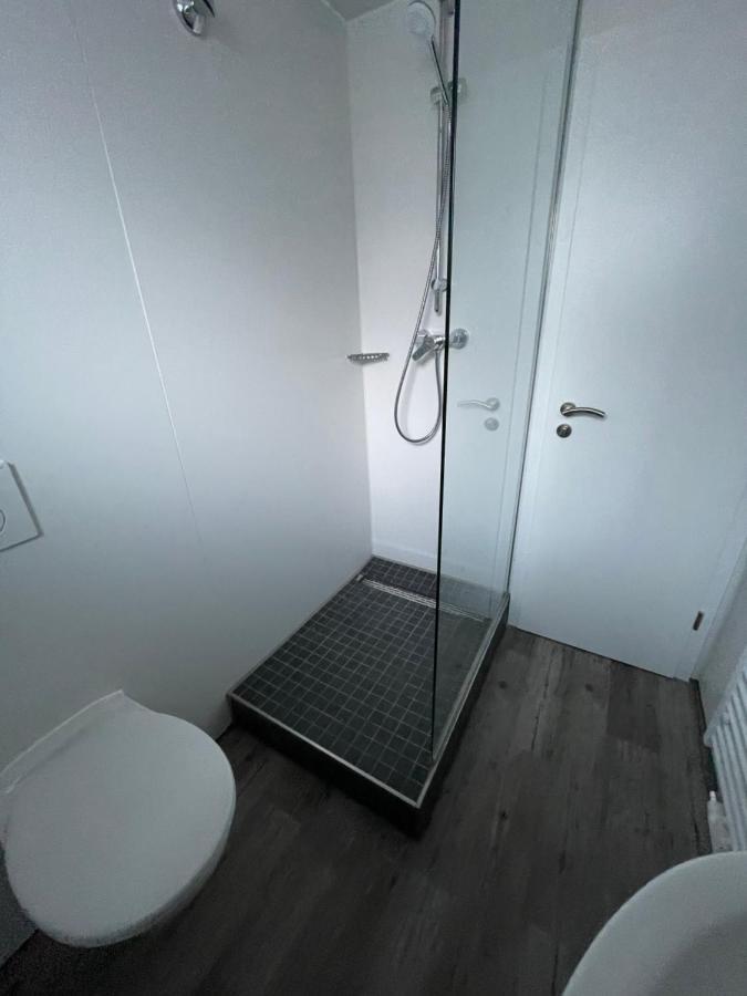Schoene Zentrale Zimmer In Wilhelmshaven 아파트 외부 사진