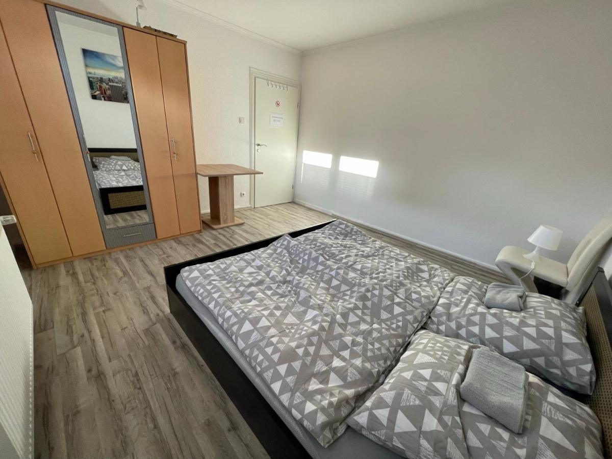 Schoene Zentrale Zimmer In Wilhelmshaven 아파트 외부 사진