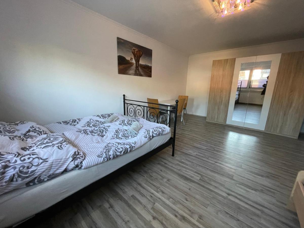 Schoene Zentrale Zimmer In Wilhelmshaven 아파트 외부 사진